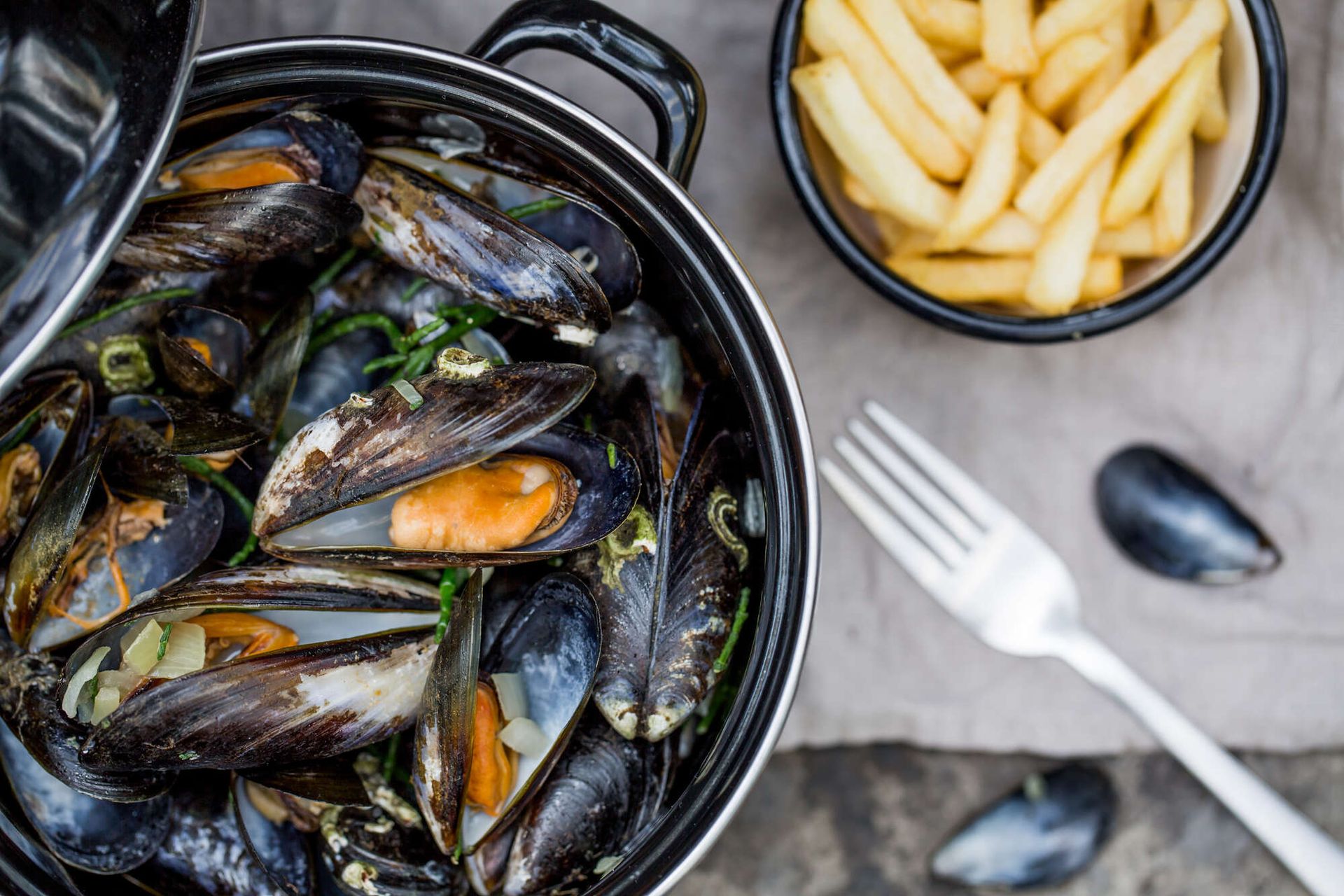 Cutty Sark Enjoy British Pub classics and Sunday Roasts, Greenwich